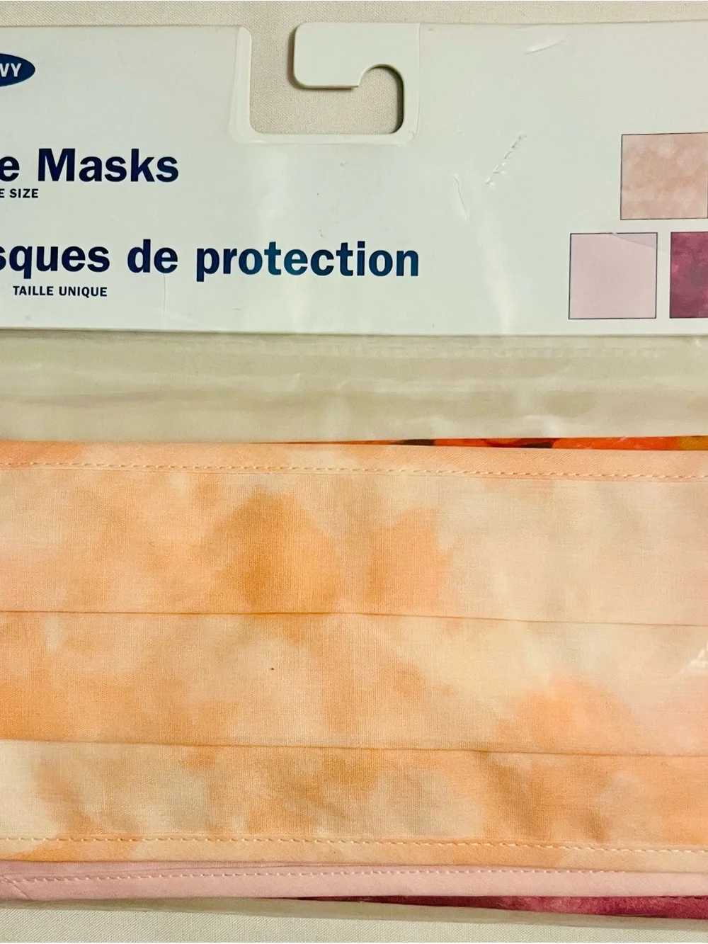 Old Navy (NEW IN ORIGINAL PACKAGING) Peach Tie-Dye Adult Face Masks.